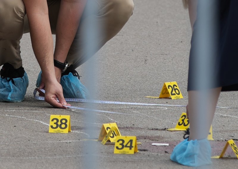 Tragedija u Brčkom: Otac pregazio šesnaestomjesečnog sina