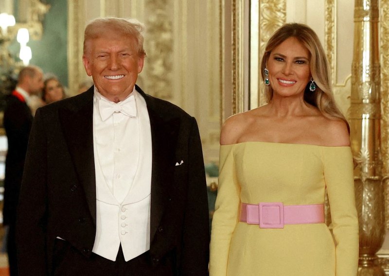 Melania Trump izgledom izaziva nevjericu: Istina o šokantnoj haljini prve dame
