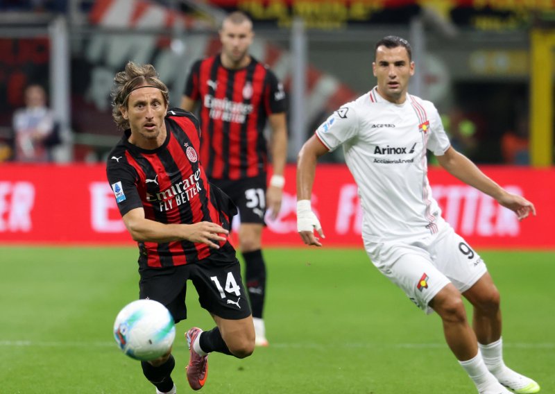 Luka Modrić zaludio Milanove navijače. Evo s kime ga uspoređuju