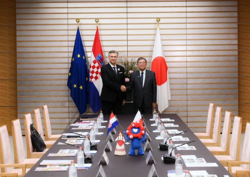 Plenković u Tokiju: Zahvalni smo Japanu na potpori u pristupanju OECD-u