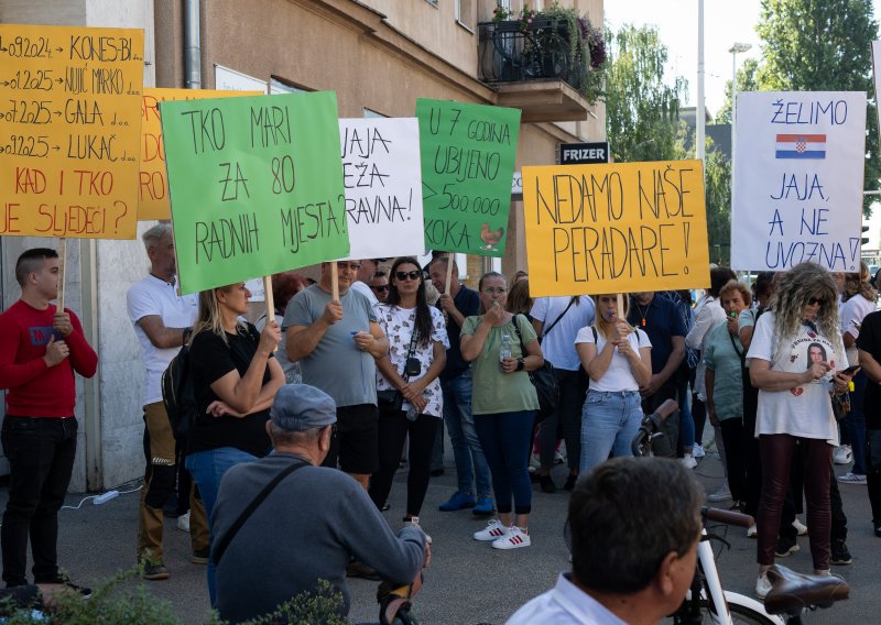 VIDEO Prosvjed proizvođača jaja u Zagrebu: 'Namješten nam je nalaz salmonele'