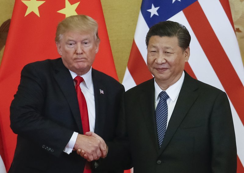 Trump najavio sastanak s kineskim predsjednikom u Južnoj Koreji i međusobne posjete