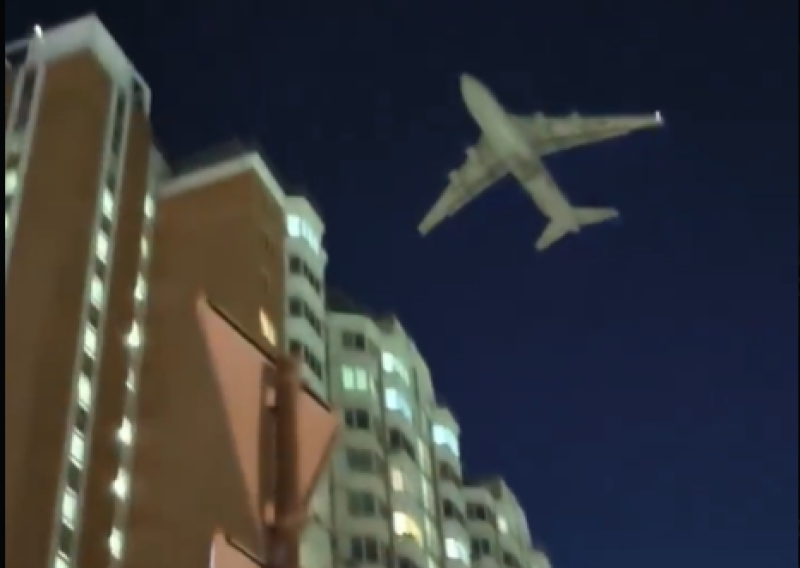 Moskva pod napadom ukrajinskih dronova: Pogledajte što je morao napraviti jedan zrakoplov