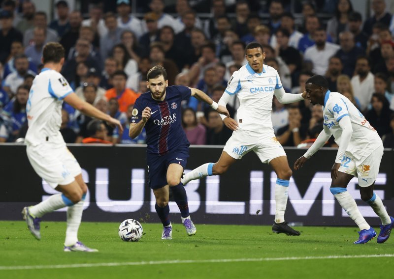 Igrači PSG-a mislima bili u Parizu pa u Marseilleu doživjeli prvi poraz sezone