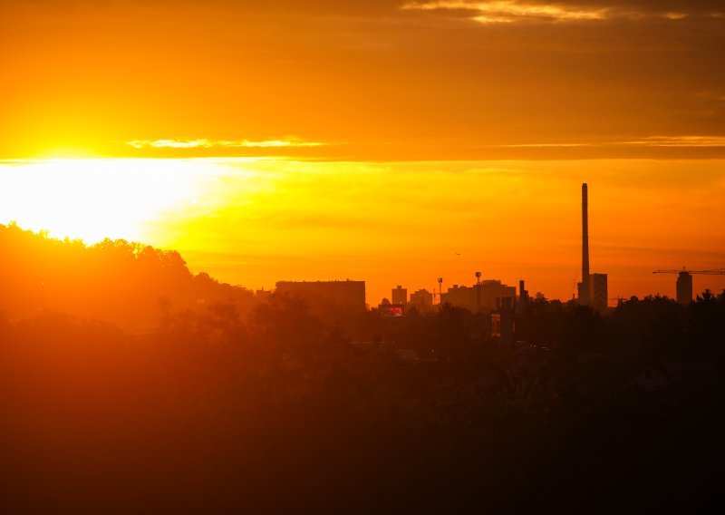 FOTO Pogledajte kako je izgledalo prvo jesensko jutro u Zagrebu