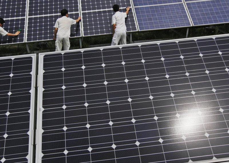Kina koristi solarne panele kako bi zaustavila širenje pustinje
