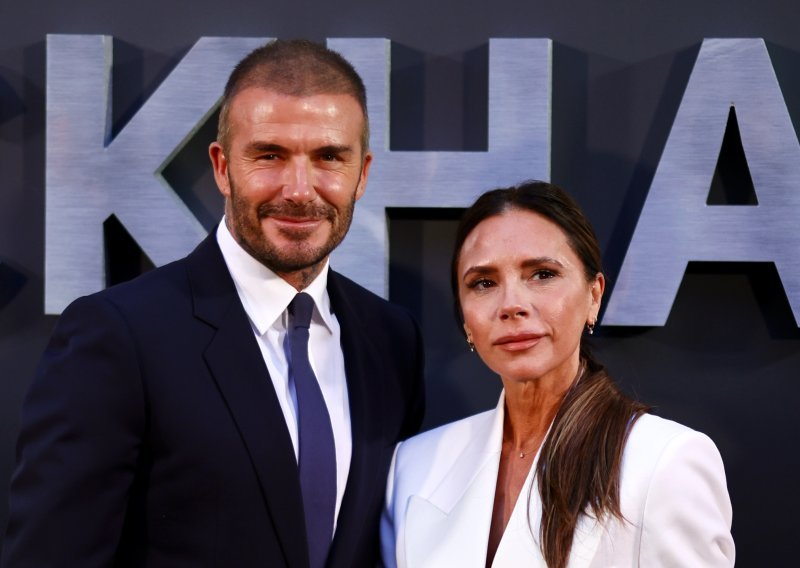 Victoria Beckham osvanula u hit jakni: Uskoro ćemo ih viđati na svakom koraku