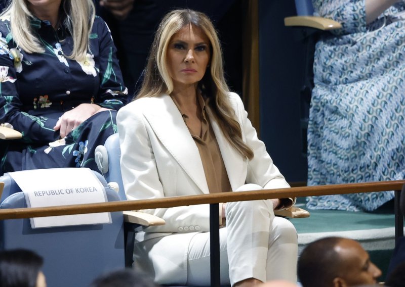 Melania Trump ukrala pozornost u modnom klasiku koji odolijeva svim trendovima