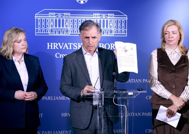 Pupovac: DP bježi od odgovornosti i širi histeriju prebacivanjem krivnje na Srbe
