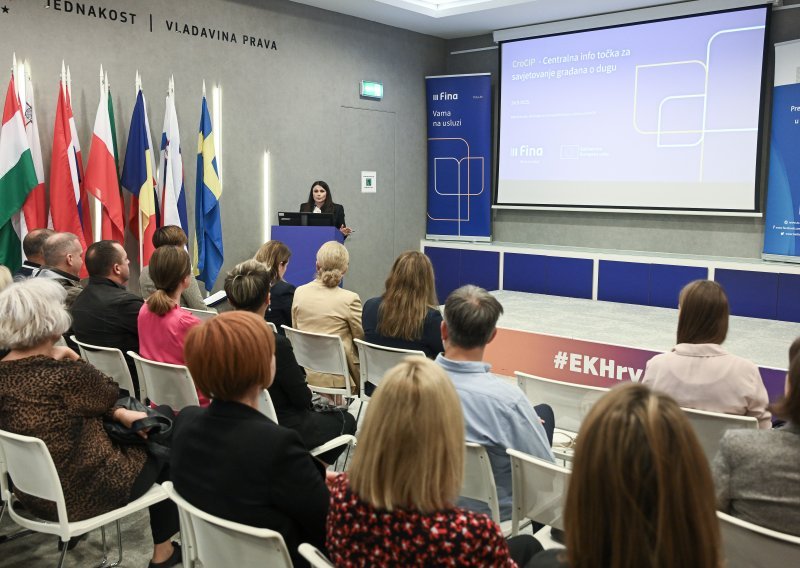 Građani će se moći posavjetovati o dugovima: Uskoro kutci u 23 poslovnice Fine