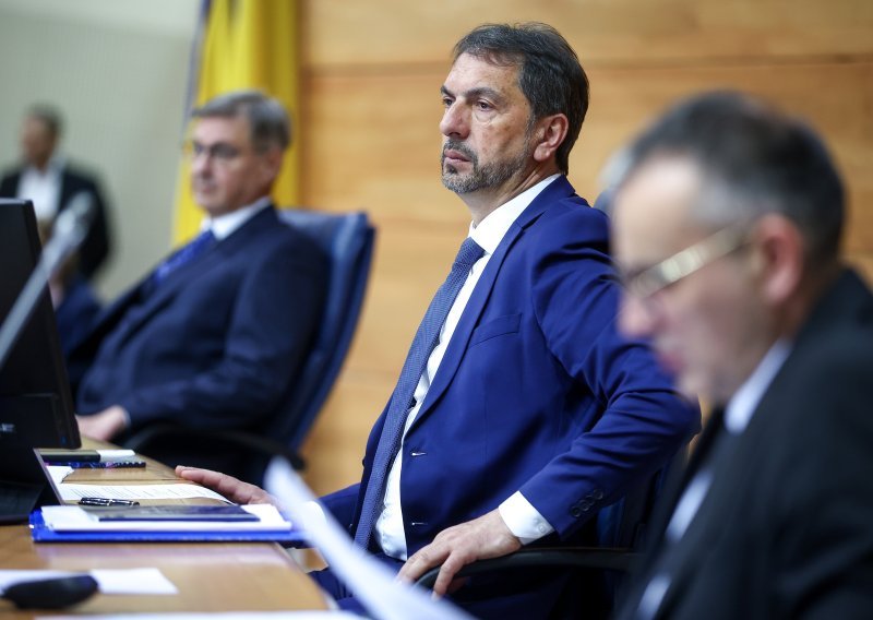 Agonija u BiH: Bez dogovora o proračunu za 2025. skoro deset mjeseci