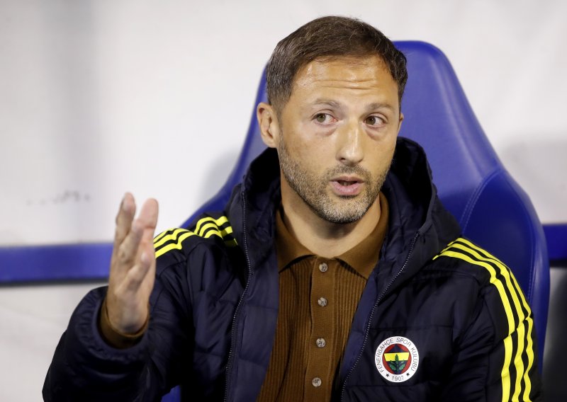 'Neobjašnjivo! Trener Fenerbahčea je zbunio svoje igrače, a ne Dinamove'