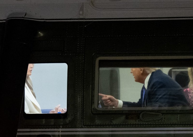 Neugodna snimka iz helikoptera: Melania i Trump u napetom razgovoru, on joj 'prijetio' prstom