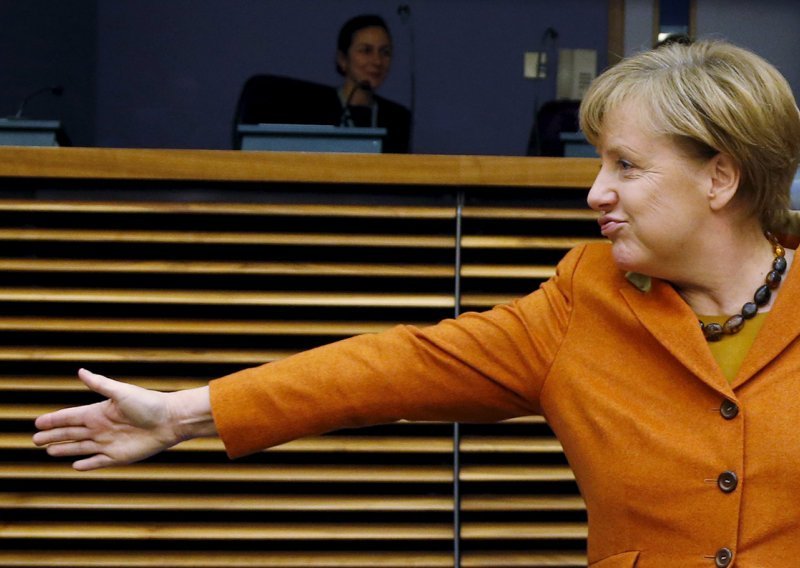Merkel podupire odobrenje statusa tržišne ekonomije Kini
