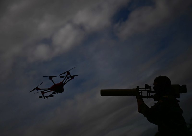 Rumunjska i Ukrajina udružuju snage: Proizvodit će dronove za jačanje istočnog krila NATO-a