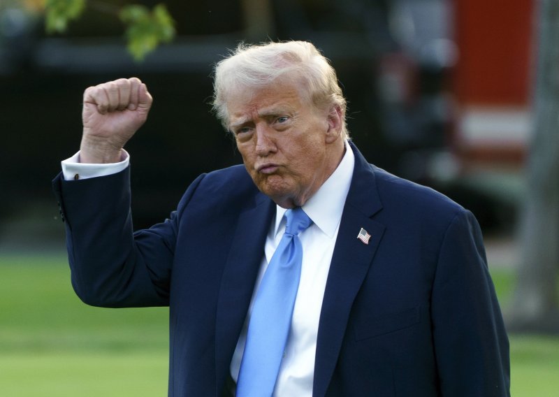 Pogledajte kako se Donald Trump narugao sedam milijuna ljudi