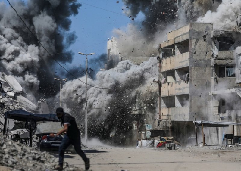 Nastavlja se ofenziva u Gazi, Palestinci tvrde da je u danu ubijeno više od 50 ljudi