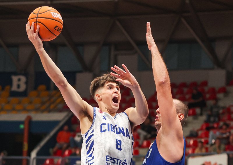 Pogledajte kako se Zadar na startu sezone lako obračunao s nedoraslom Cibonom