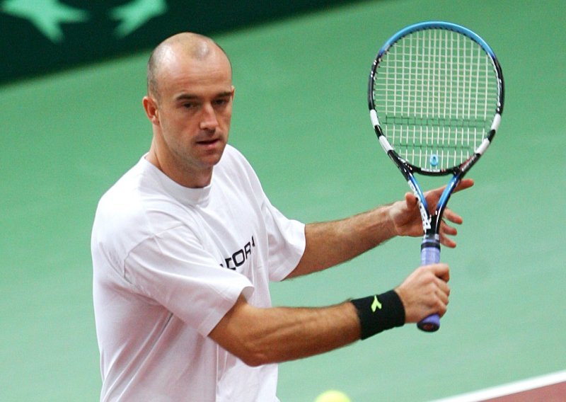 Veliki udarac za hrvatski tenis; sin teniske legende ipak neće igrati za našu reprezentaciju