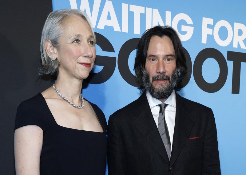 Nakon nagađanja o vjenčanju: Keanu Reeves s djevojkom stigao na premijeru