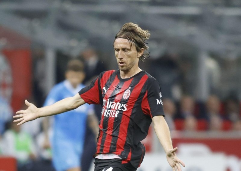 Luka Modrić usred utakmice poludio na Srbina: Čovječe, prestani više!