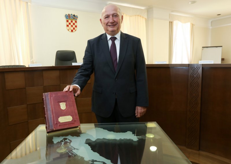 Ustavni sud danas će dobiti novog šefa: HDZ već odlučio tko će naslijediti Šeparovića?