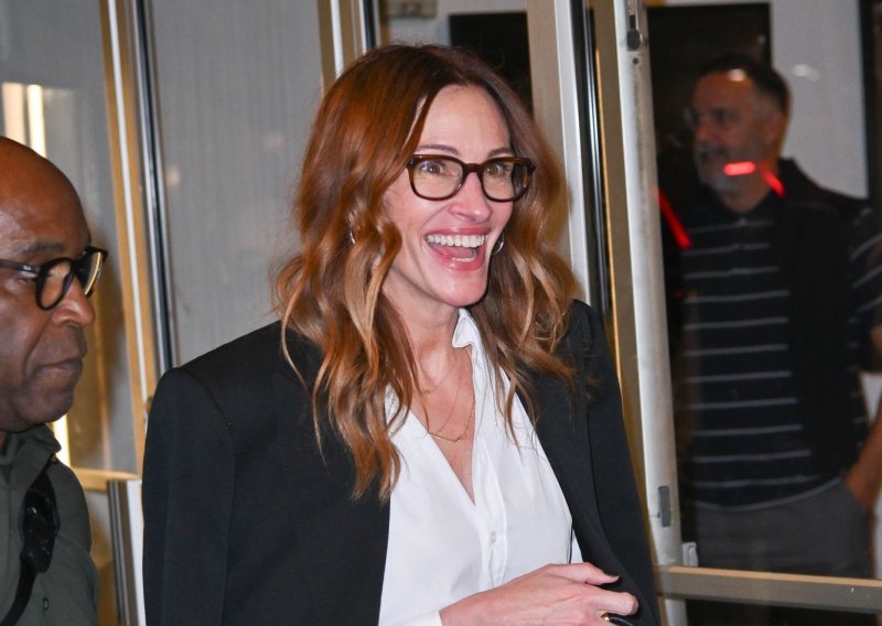 Julia Roberts stvorila besprijekoran stajling od komada koje svatko ima u ormaru