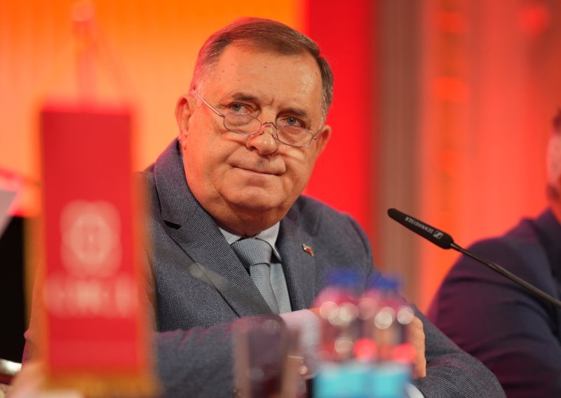 Kraj jedne karijere: Tko će biti Dodik umjesto Dodika?