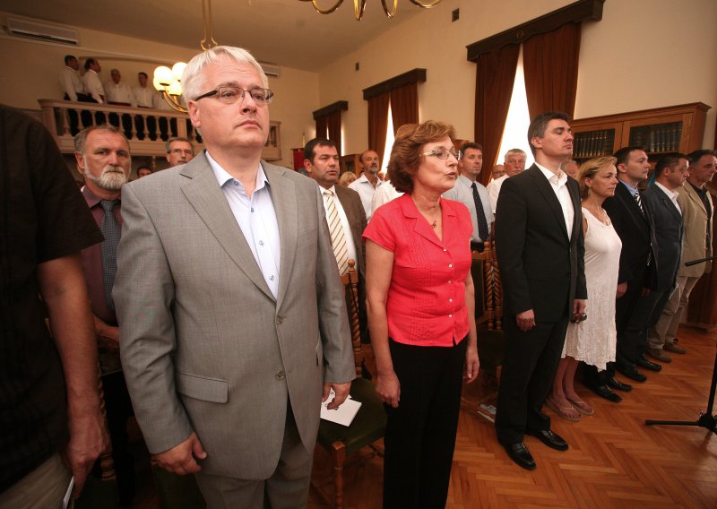 Josipović za 'djelomičnu korekturu' privatizacije