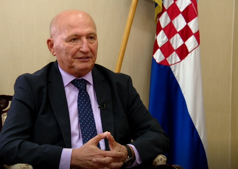 Šeparović: Nije uloga Ustavnog suda da ruši vlast. To se radi u Saboru i na izborima