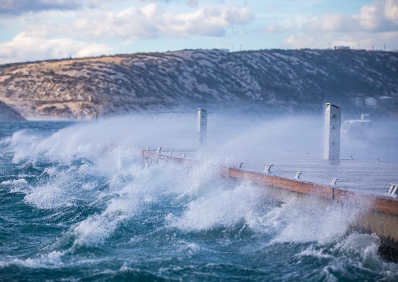 Civilna zaštita upozorila građane; prijete poplave: 'Budite pripravni za olujne brzine vjetra'
