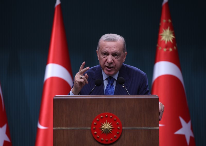 Erdogan: Turska neće dopustiti fragmentaciju Sirije