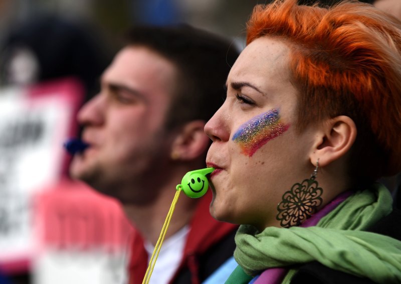 'Otpor gradi slobodu': U Podgorici održan Pride, vrh države nije došao