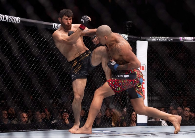 Alex Pereira spektakularnim nokautom vratio pojas prvaka UFC-a i osvetio se Dagestancu