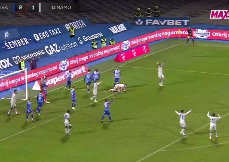 Pogledajte trenutak kad su svi igrači Dinama dignuli ruke i tražili penal protiv Lokomotive