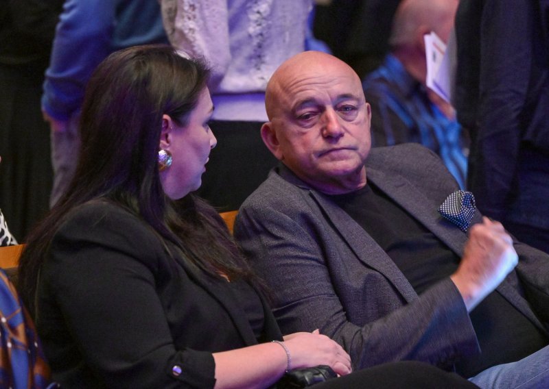 Rijetko su zajedno u javnosti: Znate li kako izgleda i tko je supruga Željka Krušlina Kruške