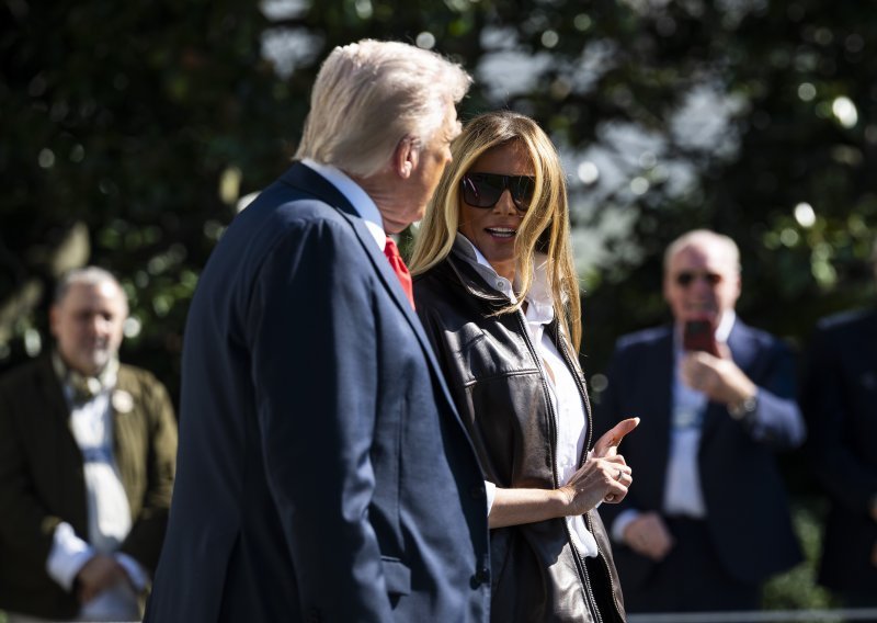 Trump otkrio što su on i Melania radili prve noći u Bijeloj kući