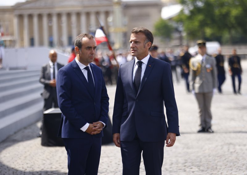 Macron odabrao novog starog premijera: Sebastien Lecornu dobio novu šansu