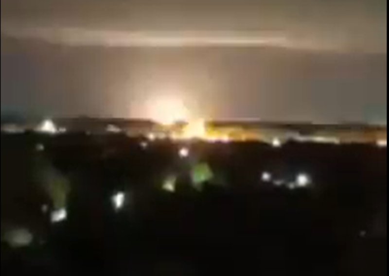 Ukrajina zadala još jedan udarac Rusiji: Pogodili jednu od glavnih tvornica streljiva i naftni terminal