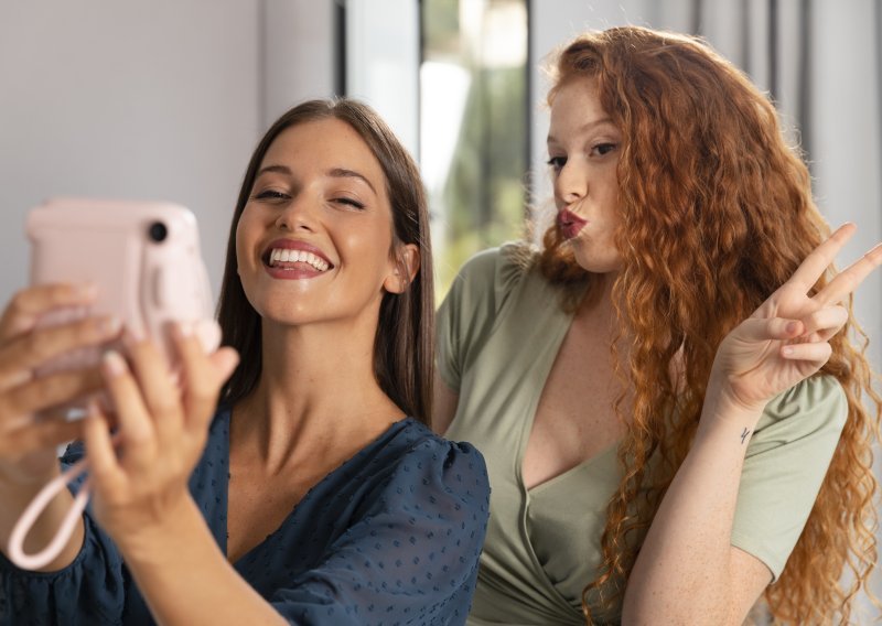 TikTok i Instagram ne kradu samo vaše vrijeme - evo što rade vašem mozgu
