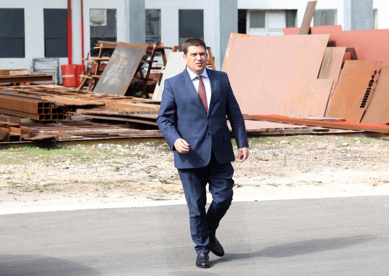 Butković o novom sustavu naplate cestarina: Birat će se između ovih opcija