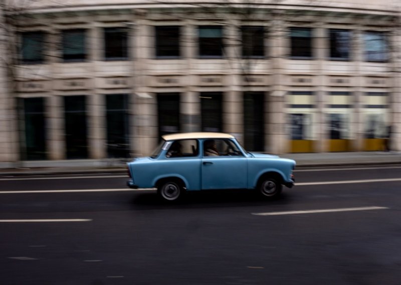 Najgori auto u povijesti i danas je na cesti: U ovoj zemlji uživa kultni status