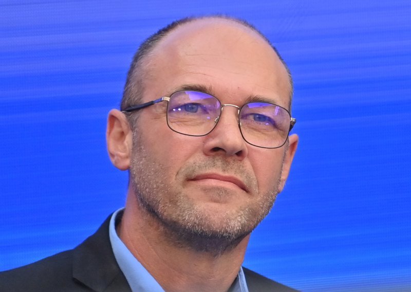 Stier Europskoj Uniji: Moramo biti brži ili će nas Kina istisnuti