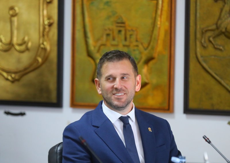 Šuta danas na ispitu: Ima li uopće većinu u Gradskom vijeću?