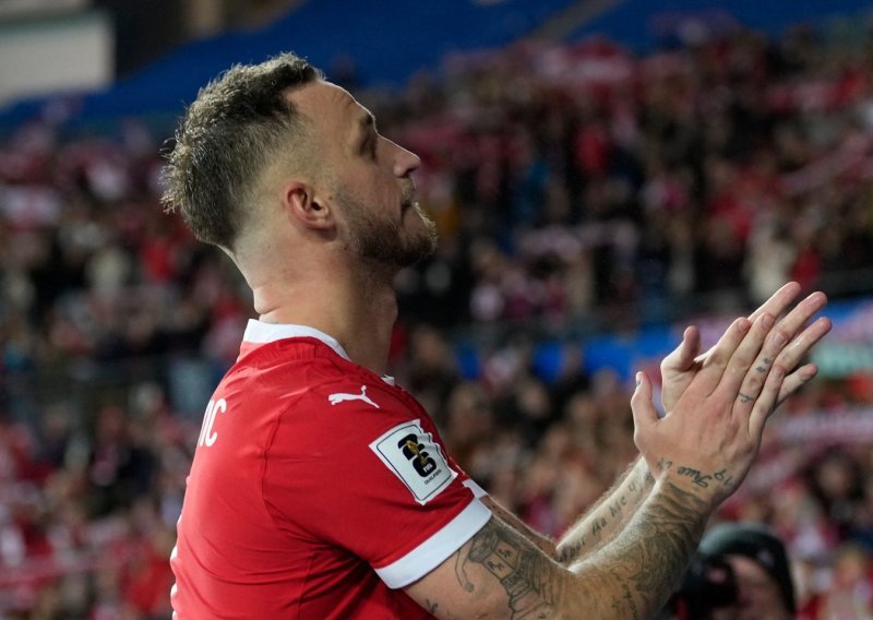 S četiri gola Marko Arnautović srušio rekord legende i ispisao povijest