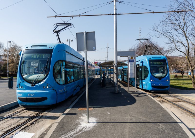 Zagrebački tramvaji i autobusi u nedjelju će voziti izmijenjenim trasama, evo detalja