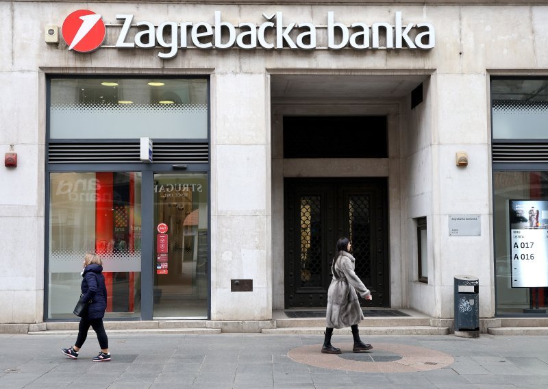 Zagrebačka banka upozorila klijente: Plaćanje ovim karticama više neće biti moguće