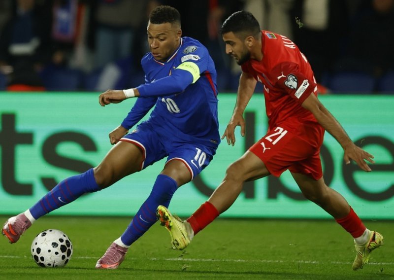 Kylian Mbappe zabio fantastičan gol pa izašao zbog ozljede