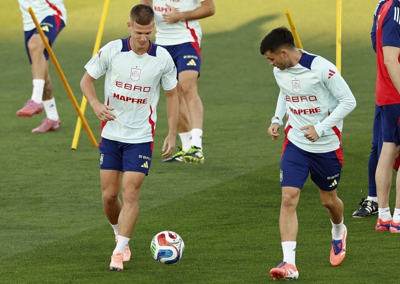 Bivši dinamovac napustio reprezentaciju; upitan je i za najpoznatiji nogometni derbi