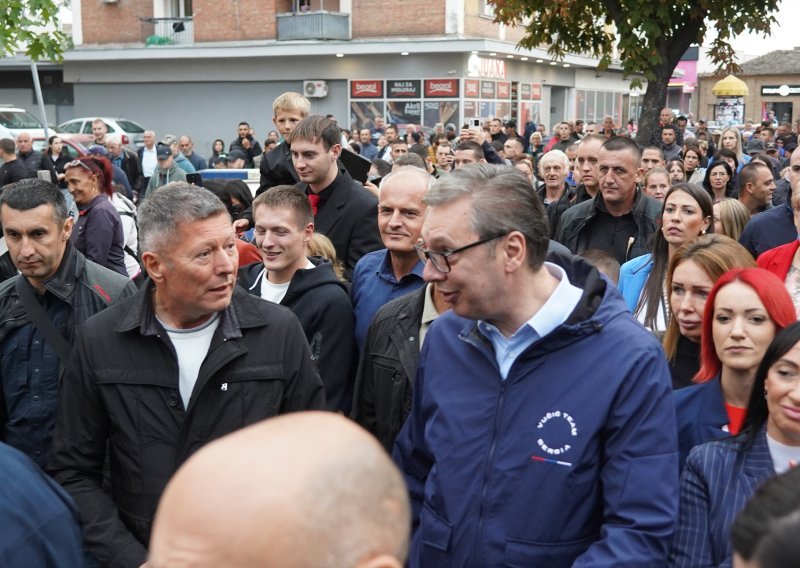 Vučić napao studente da su krivi za katastrofu, stigao mu brutalan odgovor! Pročitajte ga
